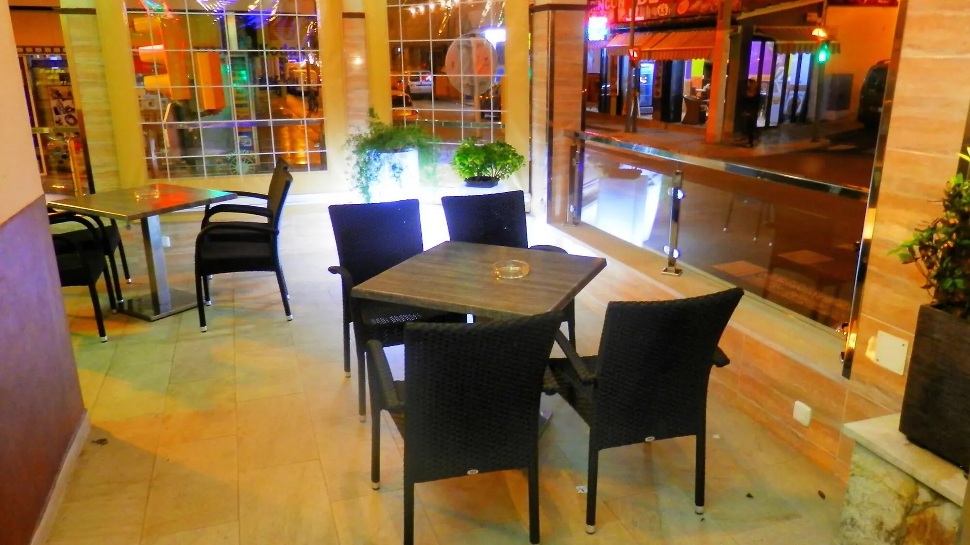 **  Hotel Playa Sol El Arenal  Spain