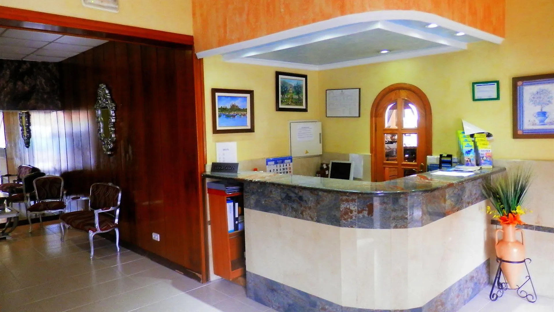 Hotel Playa Sol El Arenal 2*,