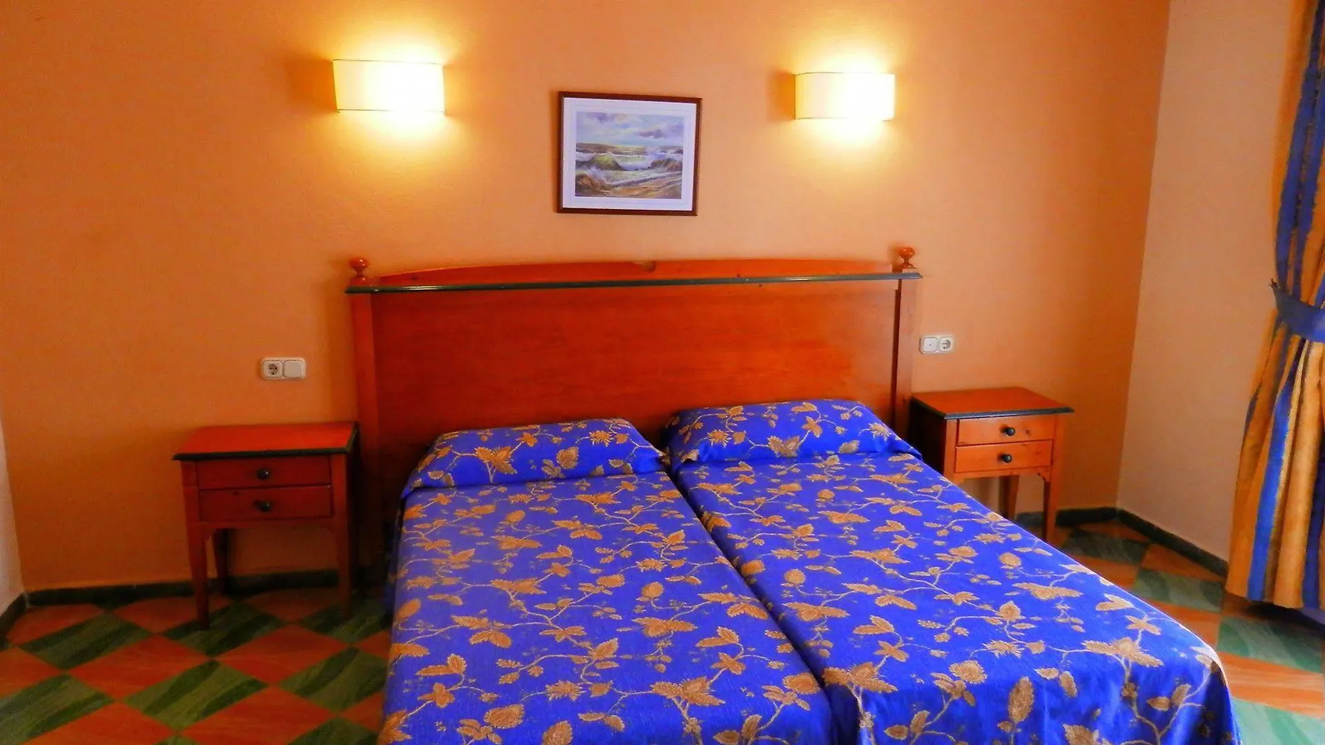 Hotel Playa Sol El Arenal 2*,  Spanyolország
