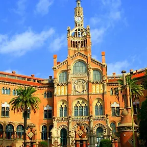 Bcnstop Sagrada Familia Apartmanhotel Barcelona